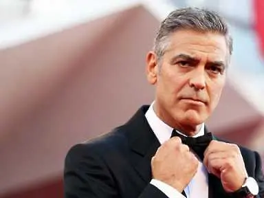 Джордж Клуни подкрепи протестите в Украйна