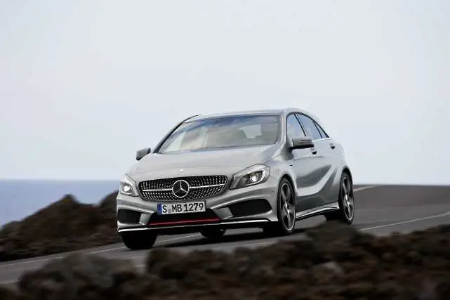 Mercedes-Benz отвори онлайн магазин за нови автомобили