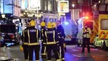 Падна таван на театър в Лондон, 88 са ранени