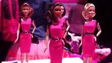 Новата кукла Барби –бизнес дама с минитаблет и смартфон