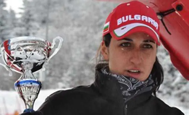 Скиорката Мария Киркова ще е знаменосецът ни в Сочи