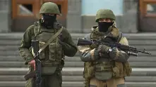 Русия прекъсва дипломатическите си отношения с Украйна и изпраща войски в Крим