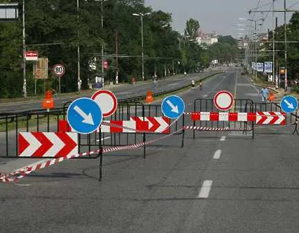 Ремонт на ”Цариградско шосе” води до промени в движението в София