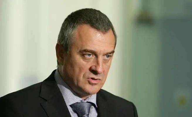 Вътрешният министър: Ще има тежки дисциплинарни наказания заради случая в Лясковец