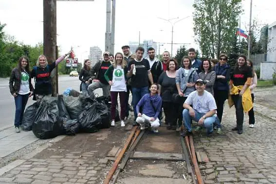 Отново активни в „Да изчистим България за един ден”