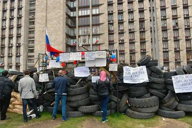 Започва силова операция в Донецка област