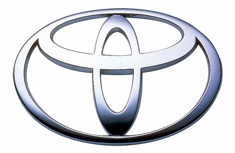 Toyota изтегля милиони автомобили от цял свят
