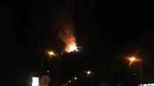 Пламна една от най-скъпите сгради в столицата срещу НДК