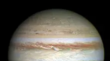Голямото червено петно на Юпитер се смалява с тревожна бързина