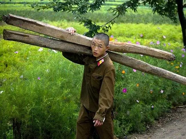 Забранените снимки от Северна Корея