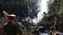 Вицепремиерът на Лаос и други висши политици загинаха в самолетна катастрофа