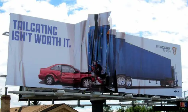 Законите на билборд рекламата