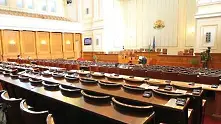 Втори ден без кворум в парламента, оставката на Станишев виси
