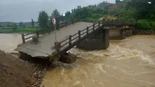 В Китай пострадаха над 2.8 млн. души заради наводнения