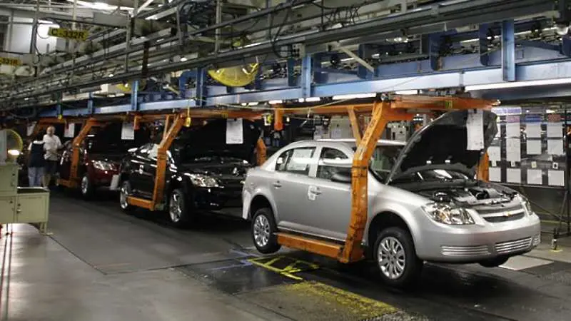 General Motors изтегля 500 000 автомобила в цял свят заради дефекти