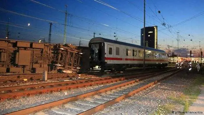45 ранени при влакова катастрофа в Германия