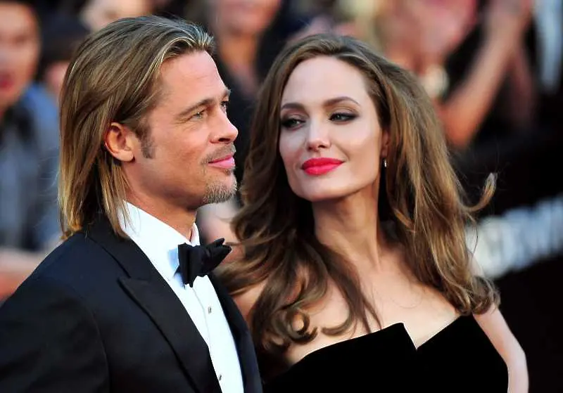 Анджелина Джоли и Брад Пит се венчаха във Франция