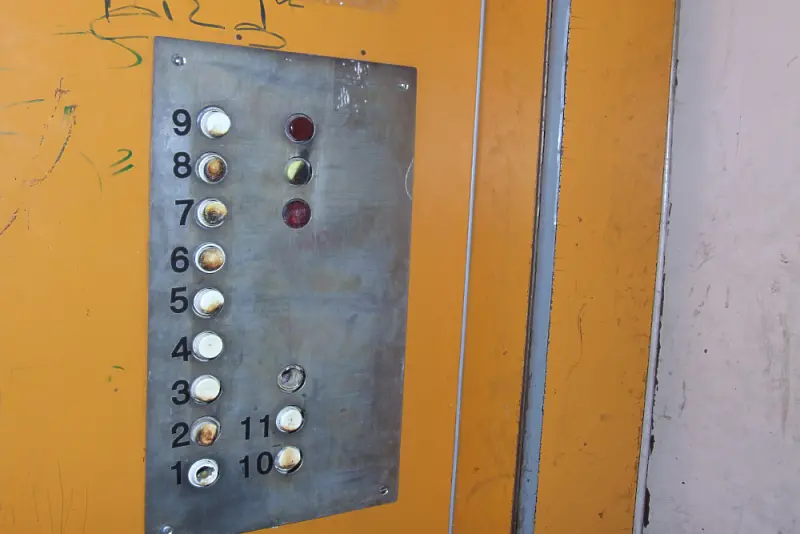 Две трети от асансьорите в България без резервни части