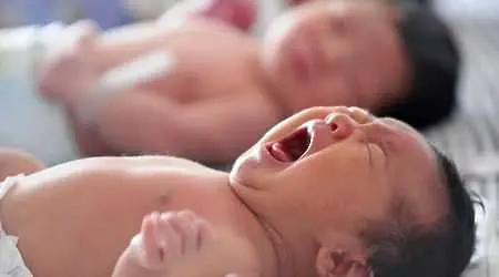 Раждаемостта се е увеличила, но липсват ваксини за бебета