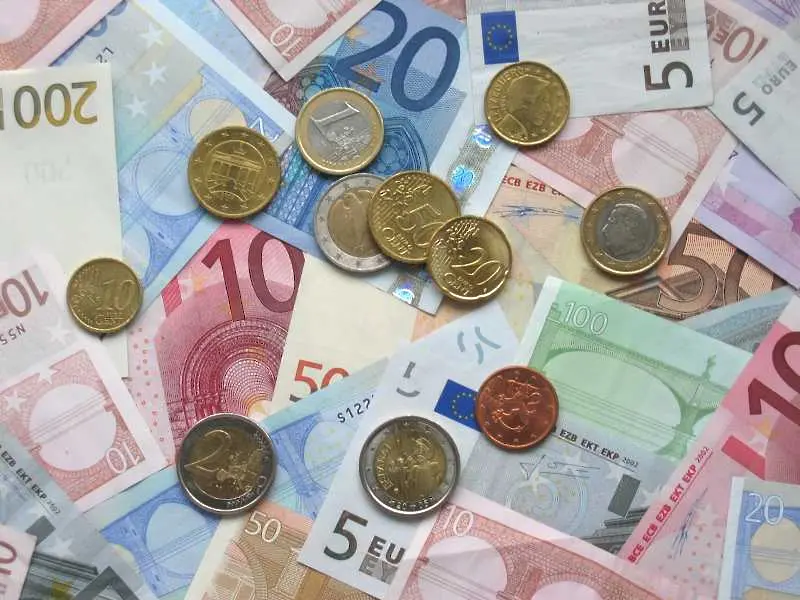 Спекулантите се освобождават от еврото