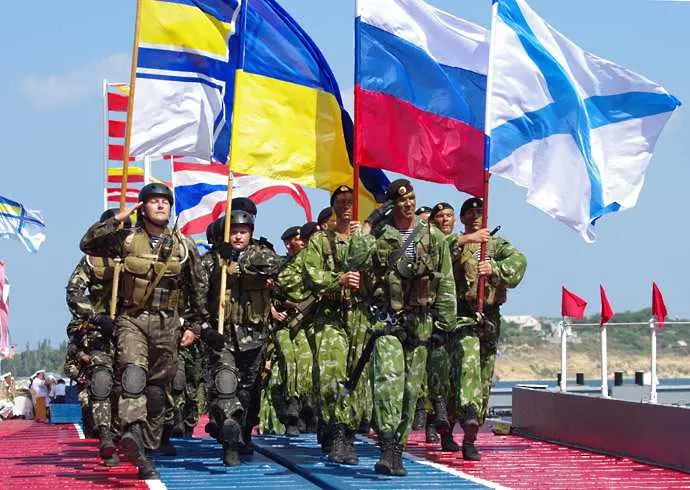 Руски депутати предложиха национален празник на войските, превзели Крим