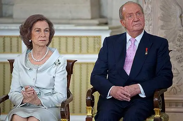Испанският крал се развежда