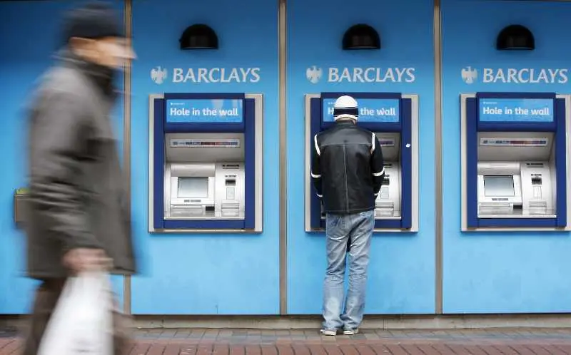 Barclays продава част от испанския си бизнес