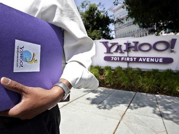САЩ изнудвали Yahoo! за личните данни на потребителите