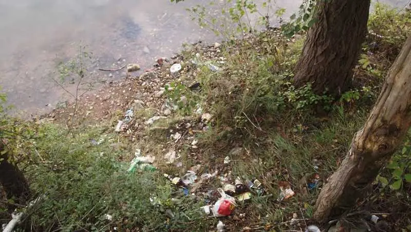 БНТ2 стартира кампания за почистване на Панчаревското езеро