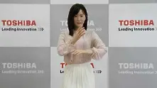 Toshiba представи човекоподобен робот (видео)