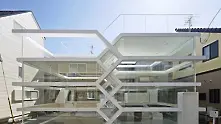 Дизайн на деня: Прозрачната къща край Токио