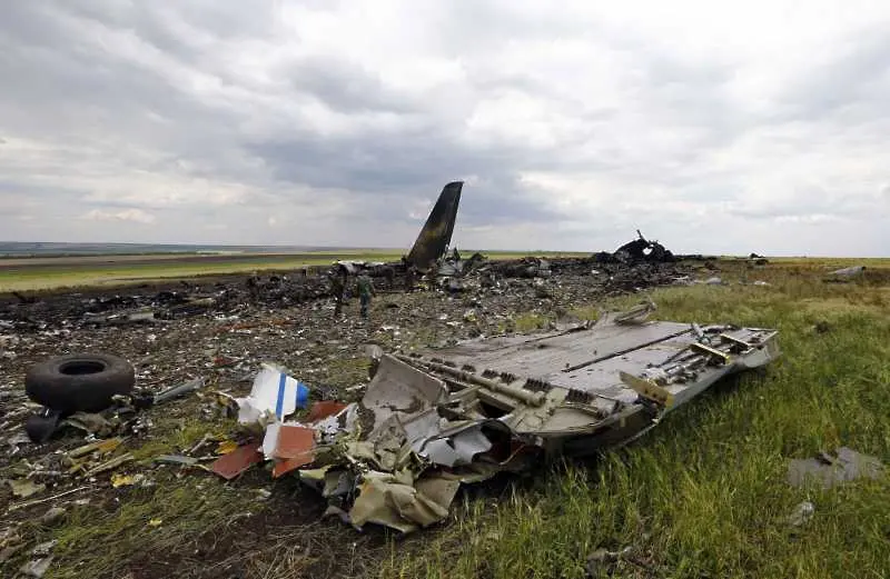 Германското разузнаване: Проруски сепаратисти са свалили самолета над Украйна