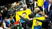 Кюрди окупираха холандския парламент
