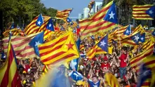 Премиерът на Испания призова лидерите на Каталония към диалог