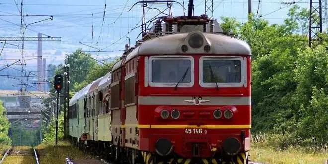 9 гари в страната крият риск от влакови инциденти