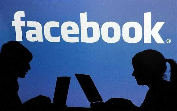 Петте най-често срещани лъжи във Facebook