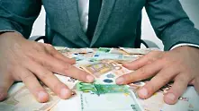 Скъперниците са по-стресирани хора