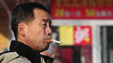 Китай планира по-строга регулация на тютюнопушенето