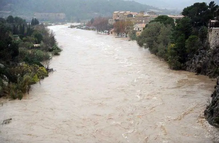 Жертви и евакуирани заради наводнения във Франция