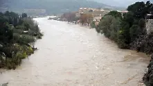 Жертви и евакуирани заради наводнения във Франция