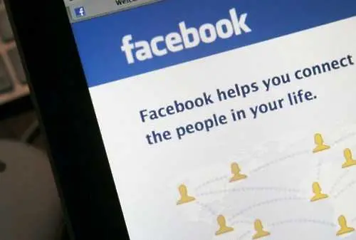 Facebook се отказва от термина Потребители