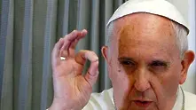 Папата за свободата на словото: Никой не може да се подиграва с вярата