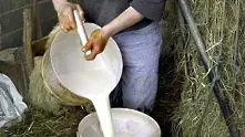ЕК няма да компенсира млекопроизводителите за санкциите срещу Русия 