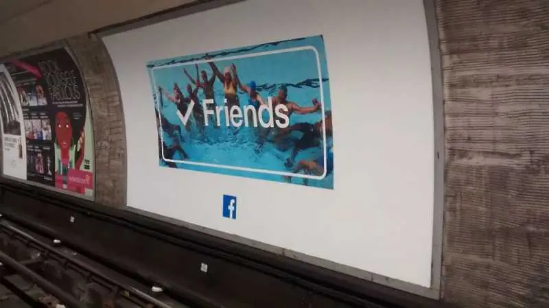 Видео: Facebook се рекламира в ТВ ефира на Великобритания 