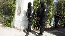Най-малко 19 убити при кървавата атака в Тунис, 17 от тях – чужденци