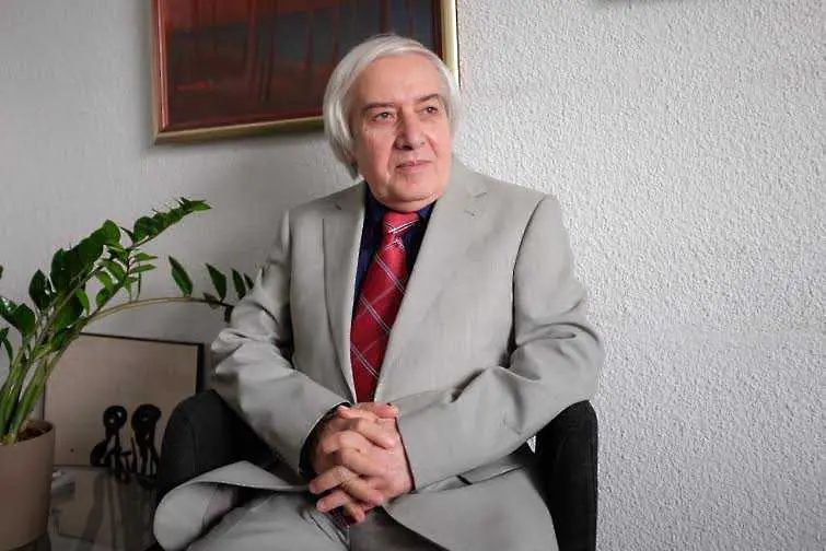Учителят Теодосий Теодосиев номиниран за Европейски гражданин на годината