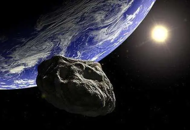 Голям метеорит може да се сблъска със Земята