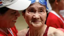 100-годишна японка постави рекорд по плуване