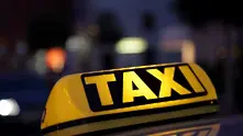 Таксиджии на бунт срещу Юбер