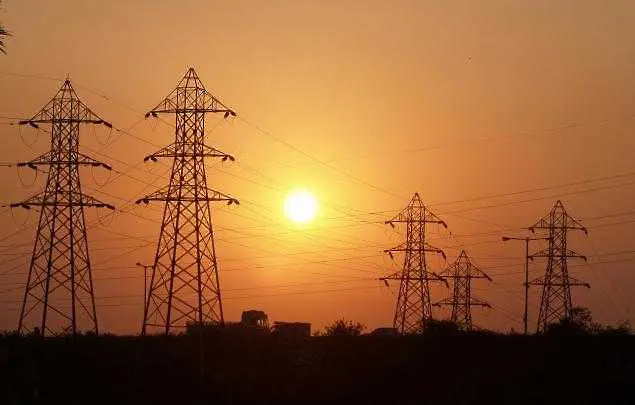 Не се очаква драстично поскъпване на тока от 1 юли